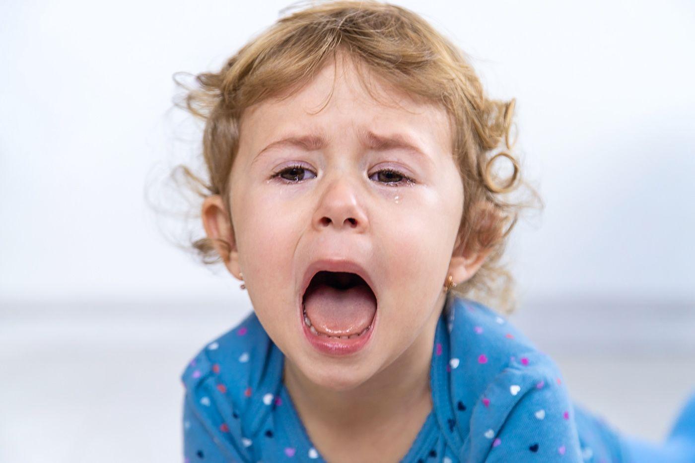 Petit garçon en pleurs