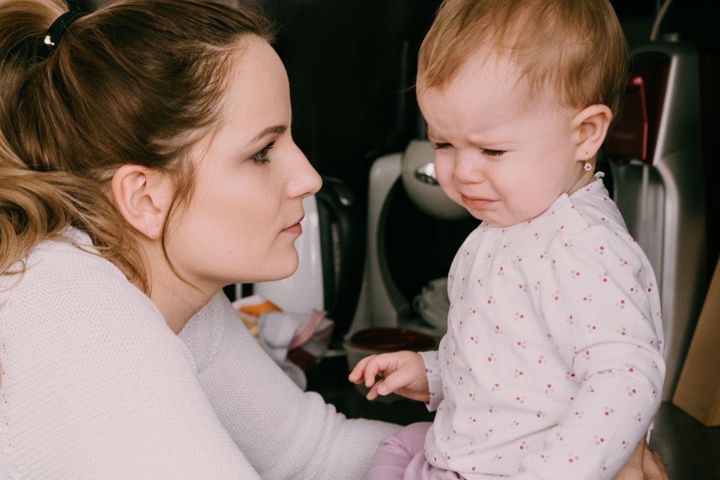 upset-toddler-and-mum