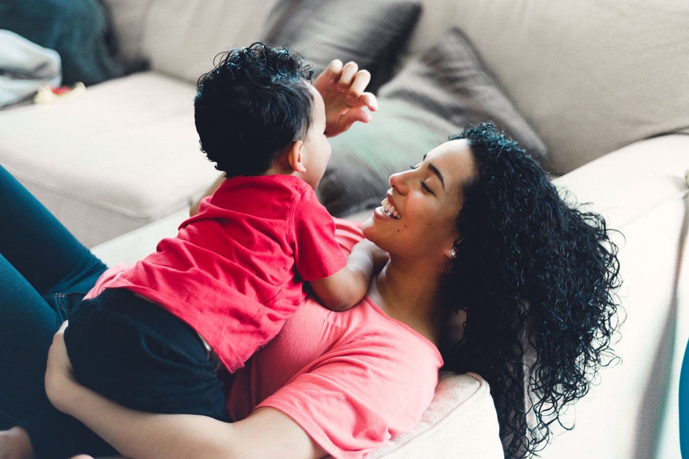 parent-teaching-kindness